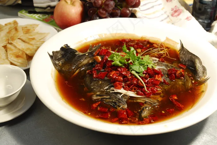 鲽鱼头泡饼