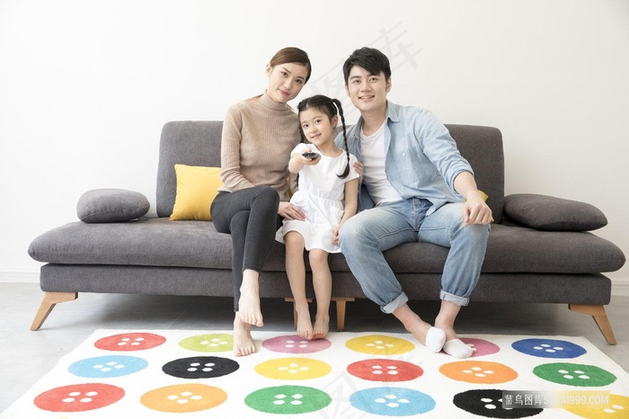 商务男士 小女孩 幸福家庭 温馨家庭 全家福 一家三口 温馨 职业女性