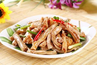 L02096香辣鹅肠 (10)