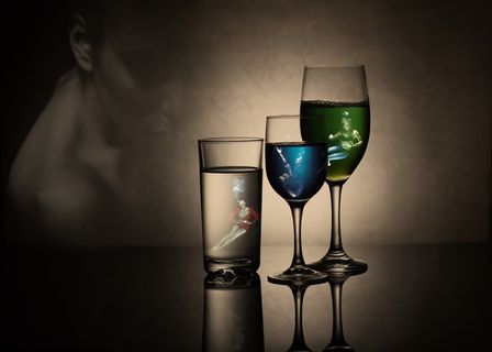 鸡尾酒广告摄影图片