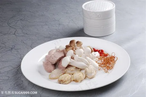 鸡腰炖鲜鲍+ 鸡腰炖鲜鲍+