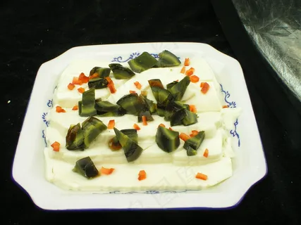 0897皮蛋豆腐 0897皮蛋豆腐