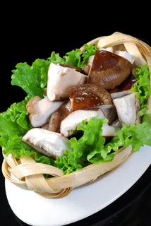 蘑菇香菇金针菇杂菇菌类美食素菜