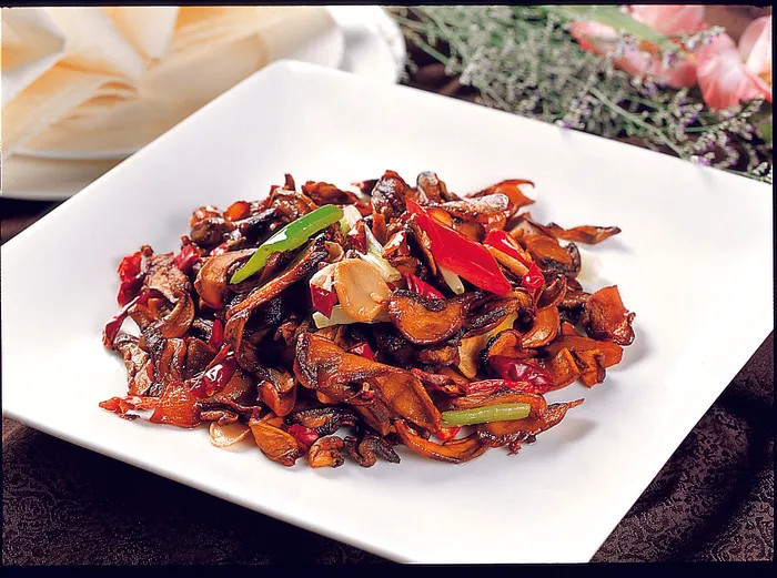 CXC00989干煸鲜牛肝菌 138元例