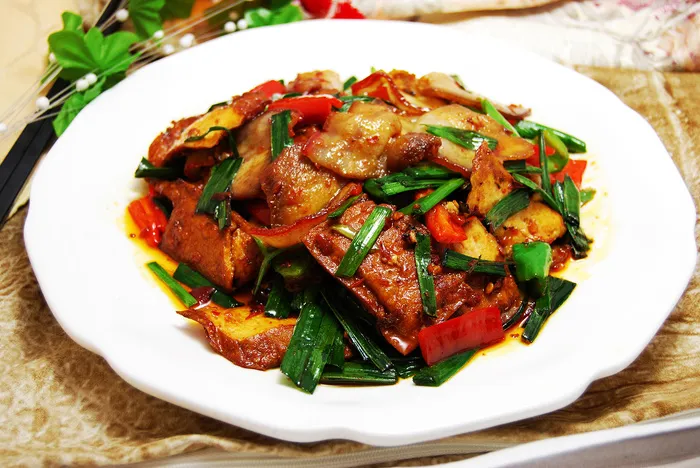 香干回锅肉