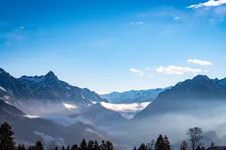 冬天山水背景风景