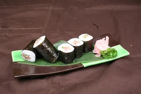 葱拌金枪鱼紫菜卷美食素材图片 葱拌金枪鱼紫菜卷美食素材图片