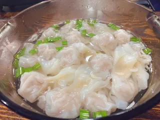 熟馄饨高清图 云吞 抄手 小馄饨 大馄饨 鲜肉馄饨 馄饨 