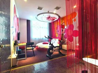 洒店客房图片红色装修