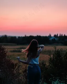 好身材美女模特背影图片 好身材美女模特背影图片