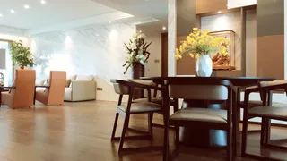 木地板  手工木地板   样品房   复合木地板  居家  沙发 茶几