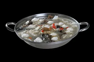 双耳山珍鱼肉丸 22元