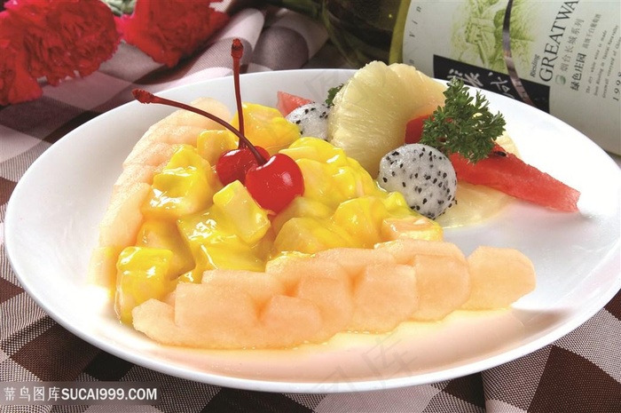 芒果哈密瓜水果沙拉