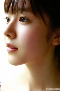 超高清日本清纯漂亮美女唐田えりか图片