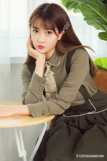 清纯甜美网红主播女生小汐写真图片 清纯甜美网红主播女生小汐写真图片