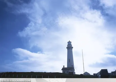 美丽天空-蓝天下的灯塔