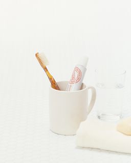 温馨生活牙杯 温馨生活牙杯