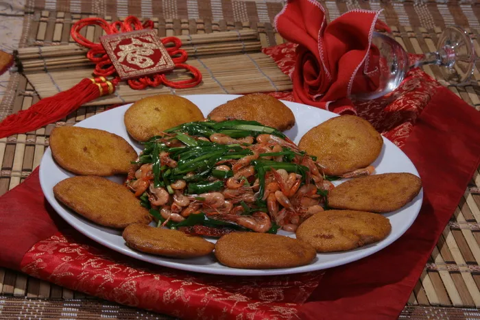 金饼韭菜炒河虾 