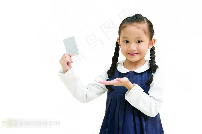拿卡片的女孩素材