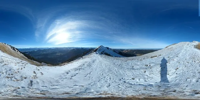 冬天雪山背景风景