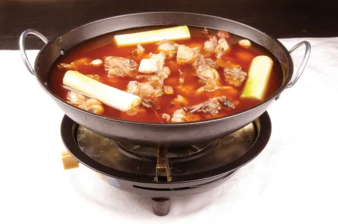 铁锅鸡块 铁锅鸡块