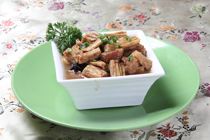 肉炖腐竹 (1)