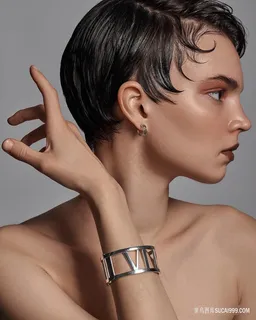 化妆品美容模特