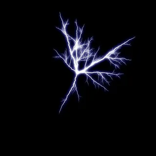 交织的美丽闪电