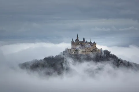 冬天白色背景风景 冬天白色背景风景