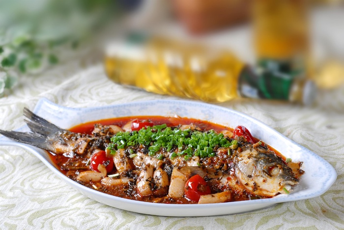干锅美食焖锅湘菜麻辣香辣纸锅干锅鲈鱼