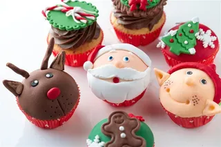 创意可爱的圣诞节节日糕点高清摄影图片
