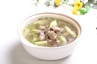 D00305排骨炖萝卜