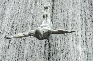 迪拜墙体雕塑图片