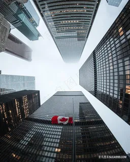 仰视的高楼大厦建筑摄影图片 仰视的高楼大厦建筑摄影图片
