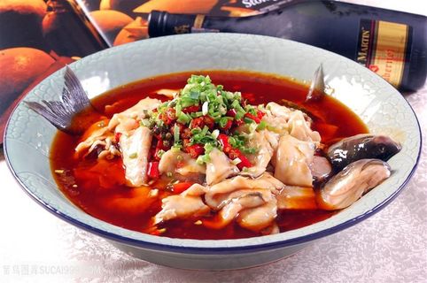 川椒片片鱼中华美食摄影图