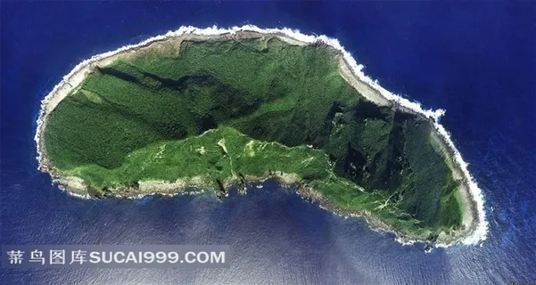 俯拍钓鱼岛海水高清图片