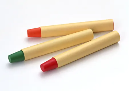 设计三只蜡笔 设计三只蜡笔