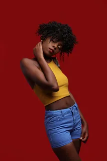 迷人美女大胆*图片