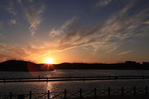 是日出也是日落