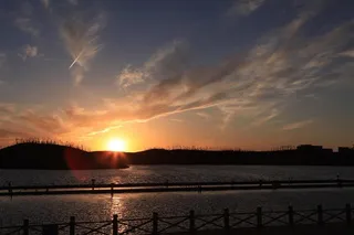 是日出也是日落