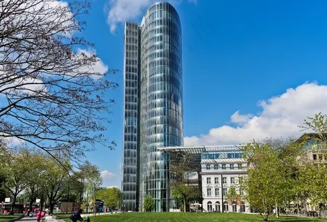 现代城市建筑背景 现代城市建筑背景