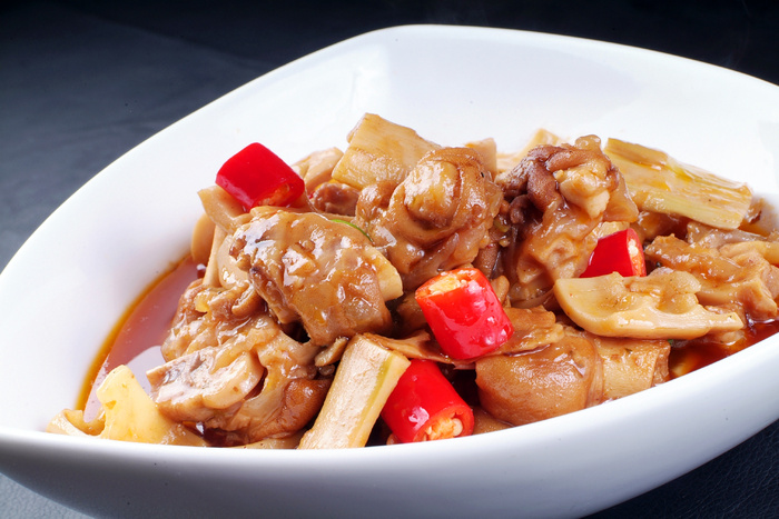 XCXC0741脆笋煨羊蹄