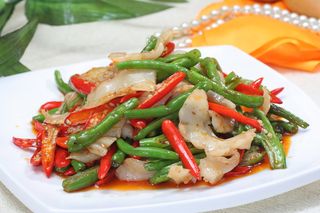 小炒鳄鱼肚 68元