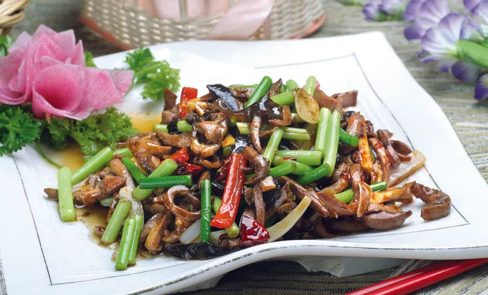 35  小炒腰筋-熟人美食