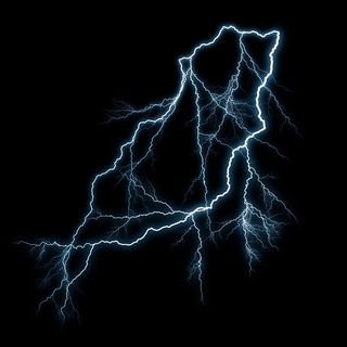 精美形状的蓝色闪电