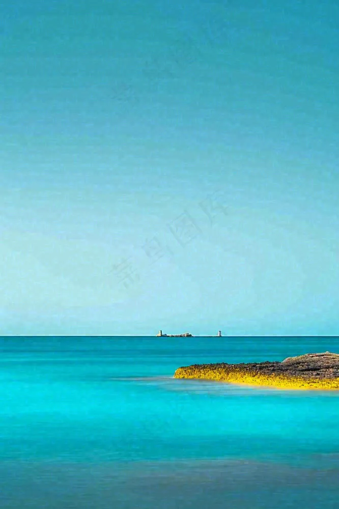 夏日海边海景蓝色清新海水游玩度假，大暑小暑(896x1344)