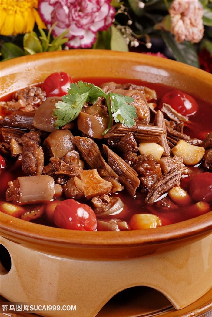 红烧牛尾中华美食摄影图