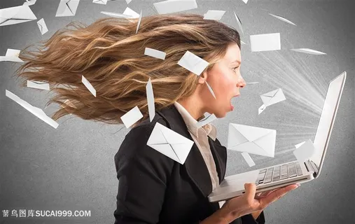 表情夸张的女士高清图片