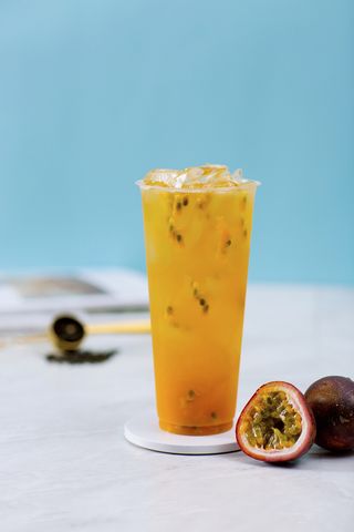 奶茶照片拍摄果汁百香果茶