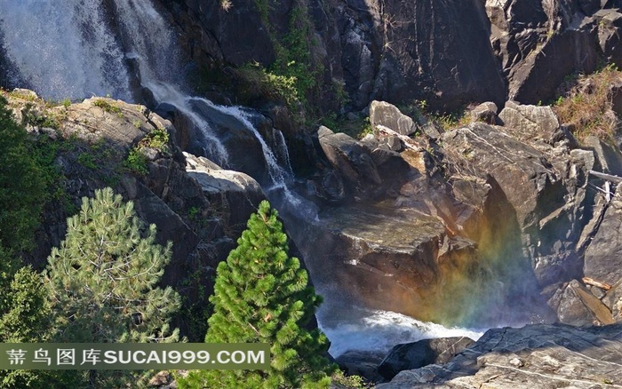超大尺寸-手绘自然瀑布山石树木高清壁纸素材